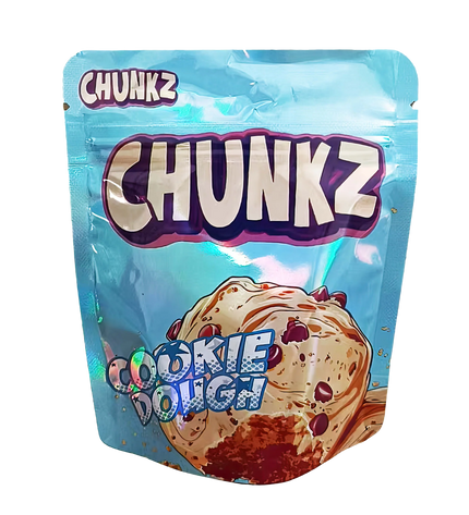 3.5G Mylar Bags, herb Mylar Bags, Where to buy mylar bags, Custom mylar bags near me, Mylar Bags Wholesale. Packaging of Chunkz Cookie Dough with a blue background